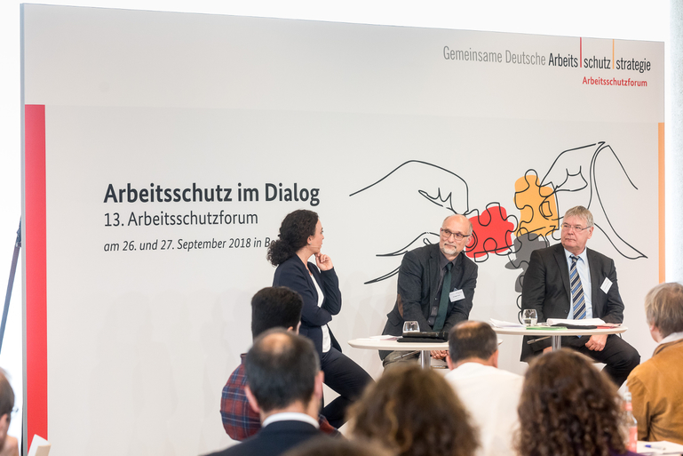 Podiumsdiskussion auf dem Arbeitsschutzforum Podiumsdiskussion auf dem Arbeitsschutzforum